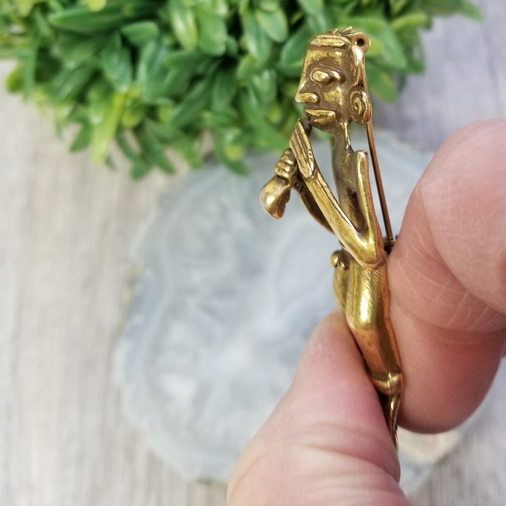 Vtg. Aztec Flute Playing Figural (Fertility)Brooch - Picture 7 of 7